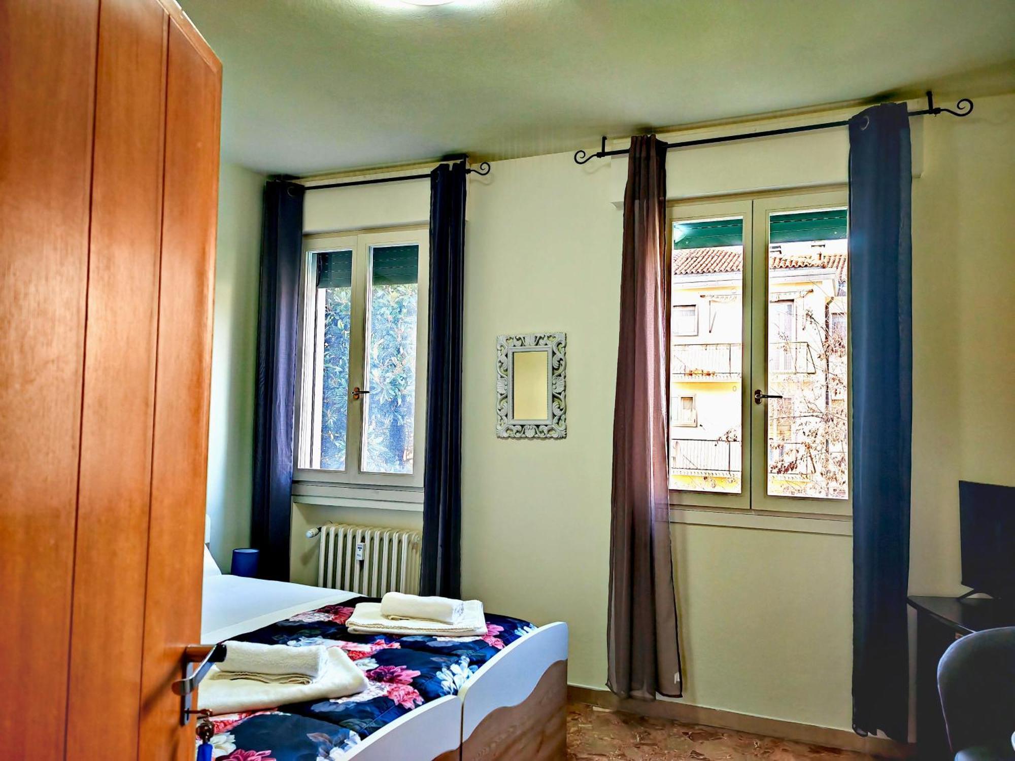 Goldmine Guest House 2 威尼斯 客房 照片